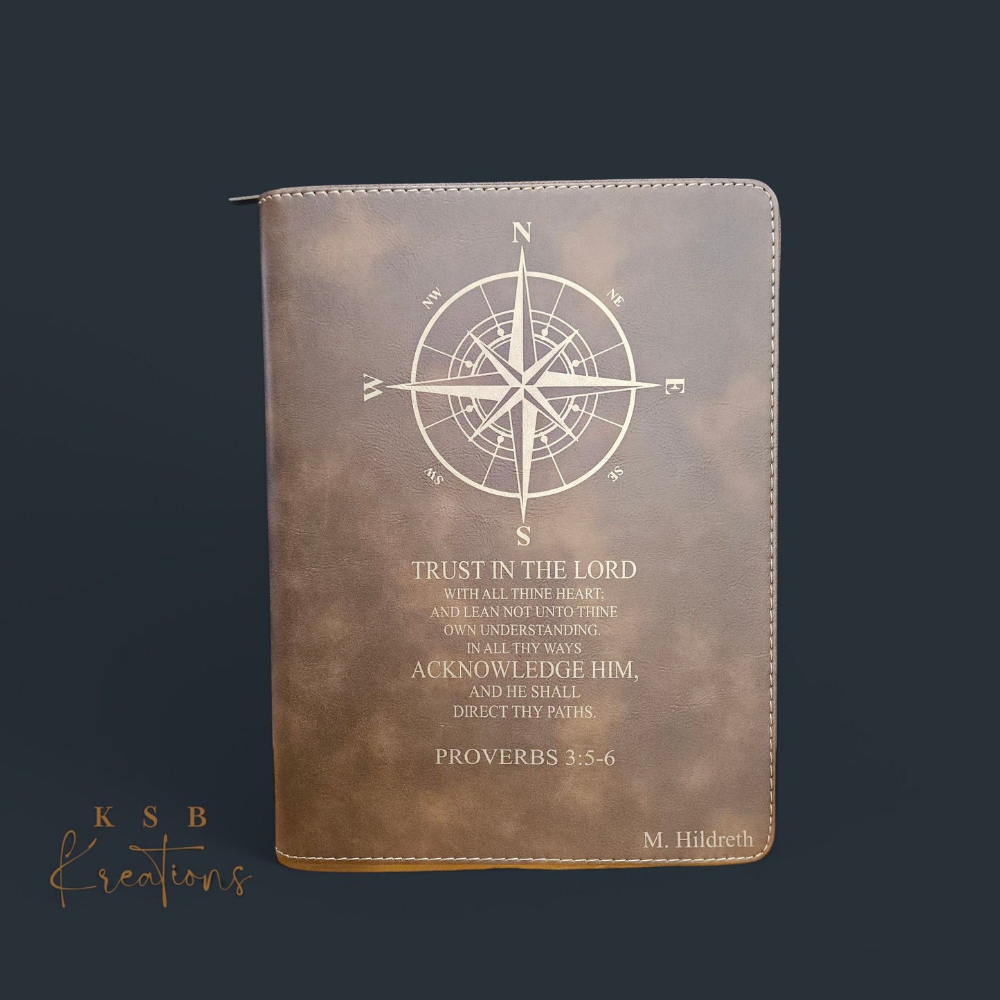 9 1/2in by 12in Zippered Leatherette Portfolio